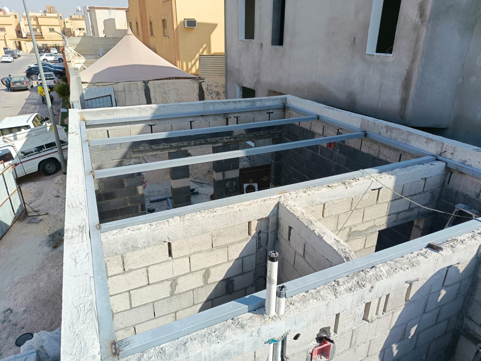 بناء ملاحق سندويش 7