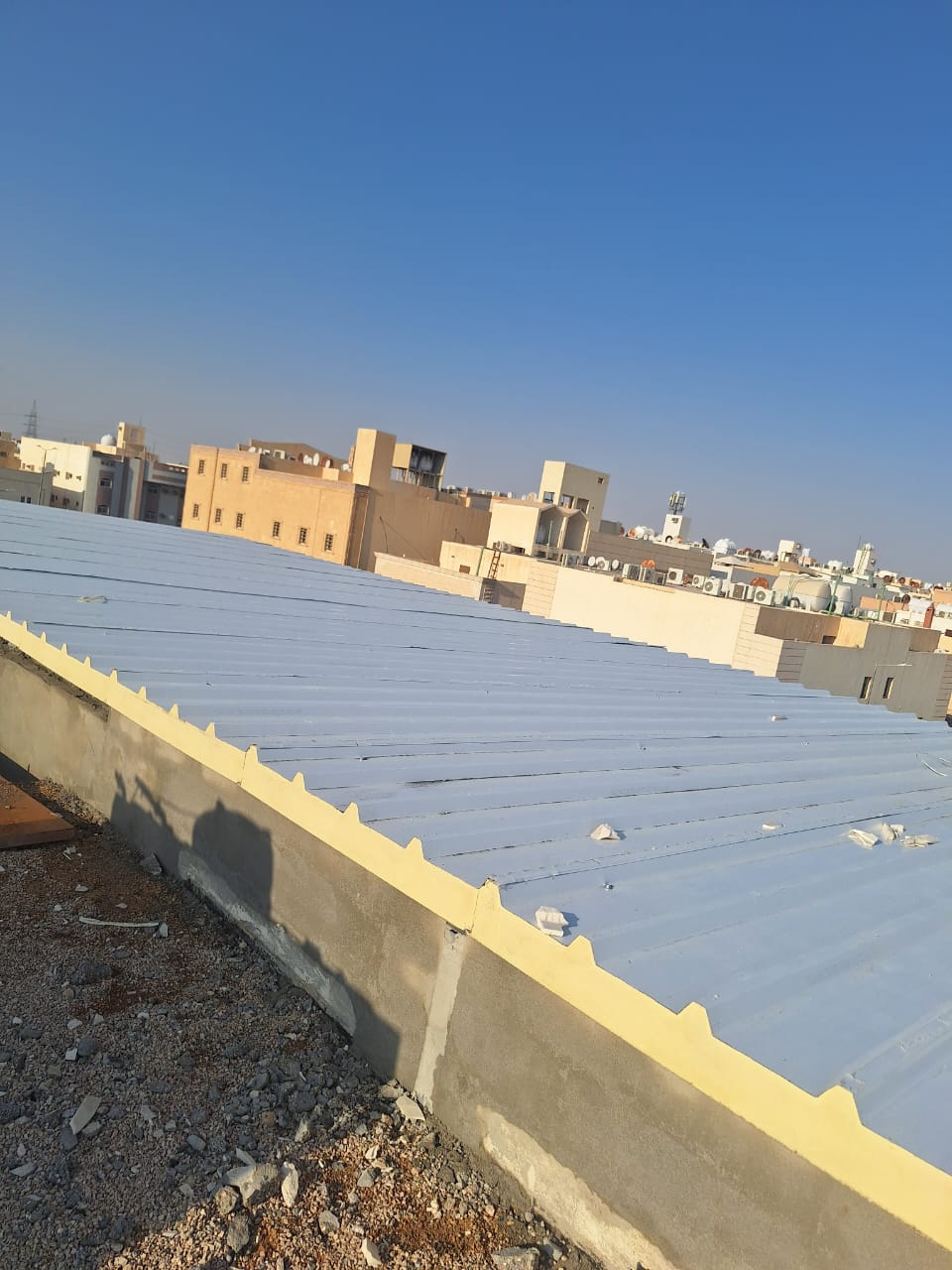 بناء ملاحق سندويش 8